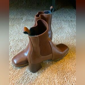 Ankle boots